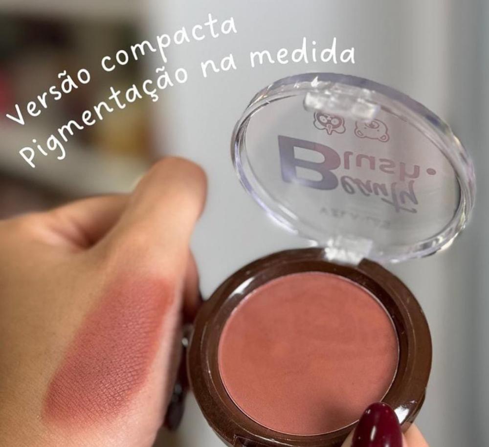 Beauty Blush Compacto Red Mocha - Vizzela + La’s Beauty Blush Compacto Red Mocha - Vizzela + La’s